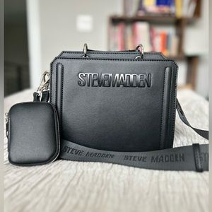 Steve Madden Black Bevelyn Crossbody Handbag
